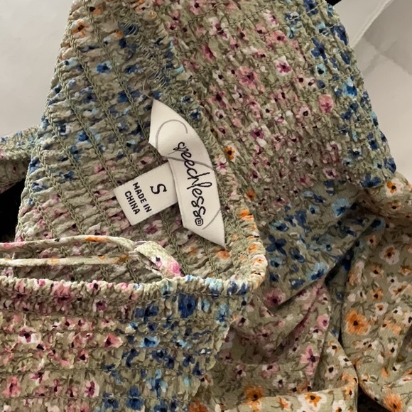 Sale! Ruffle Dress - Picture 9 of 11